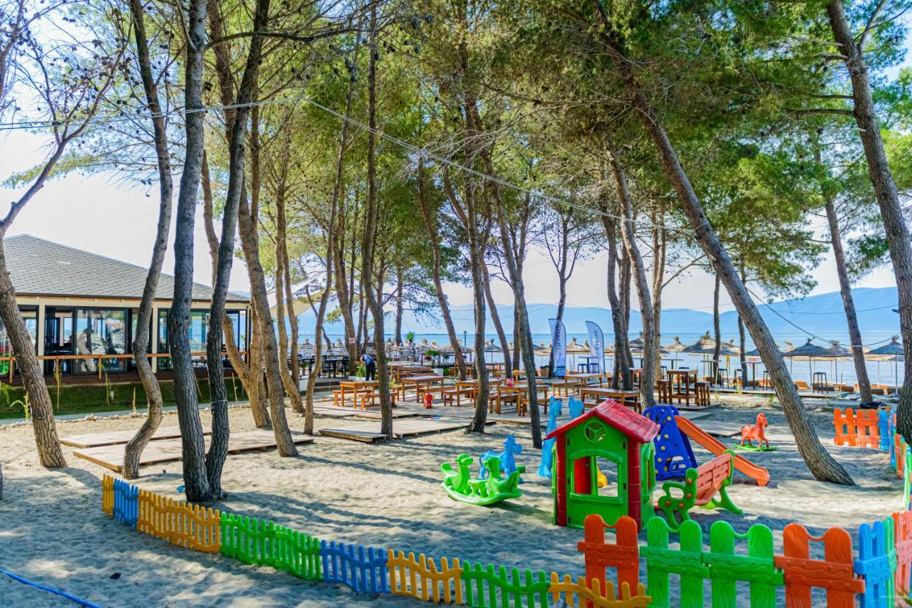 Ecuador Resort Zvernec Экстерьер фото