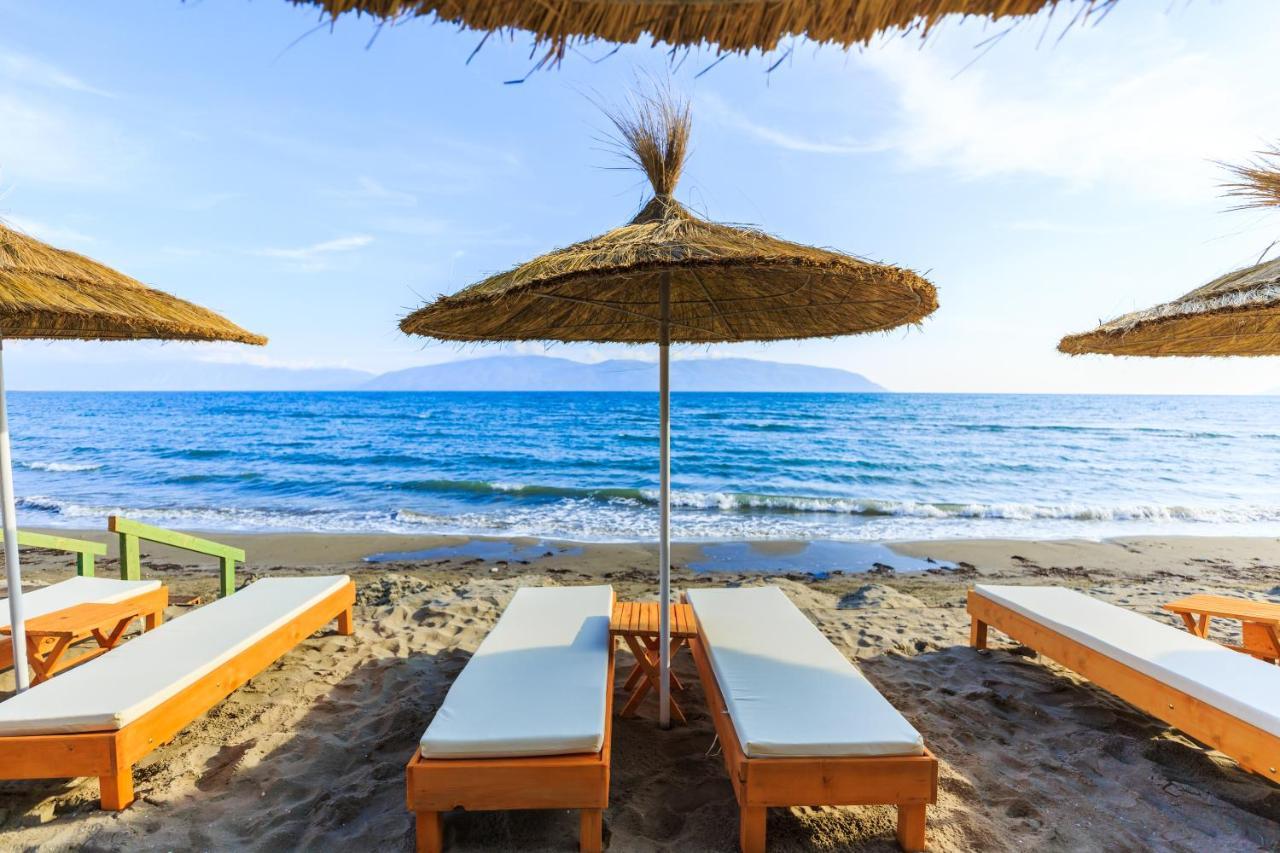Ecuador Resort Zvernec Экстерьер фото
