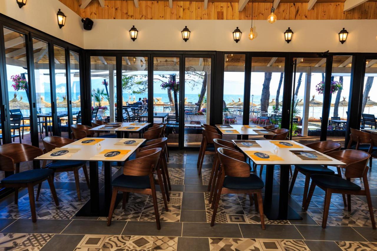 Ecuador Resort Zvernec Экстерьер фото